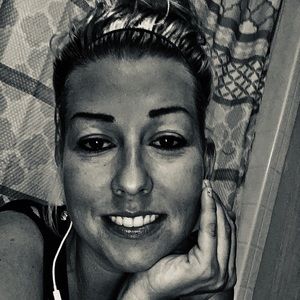 Meet your Posher, Enjoli